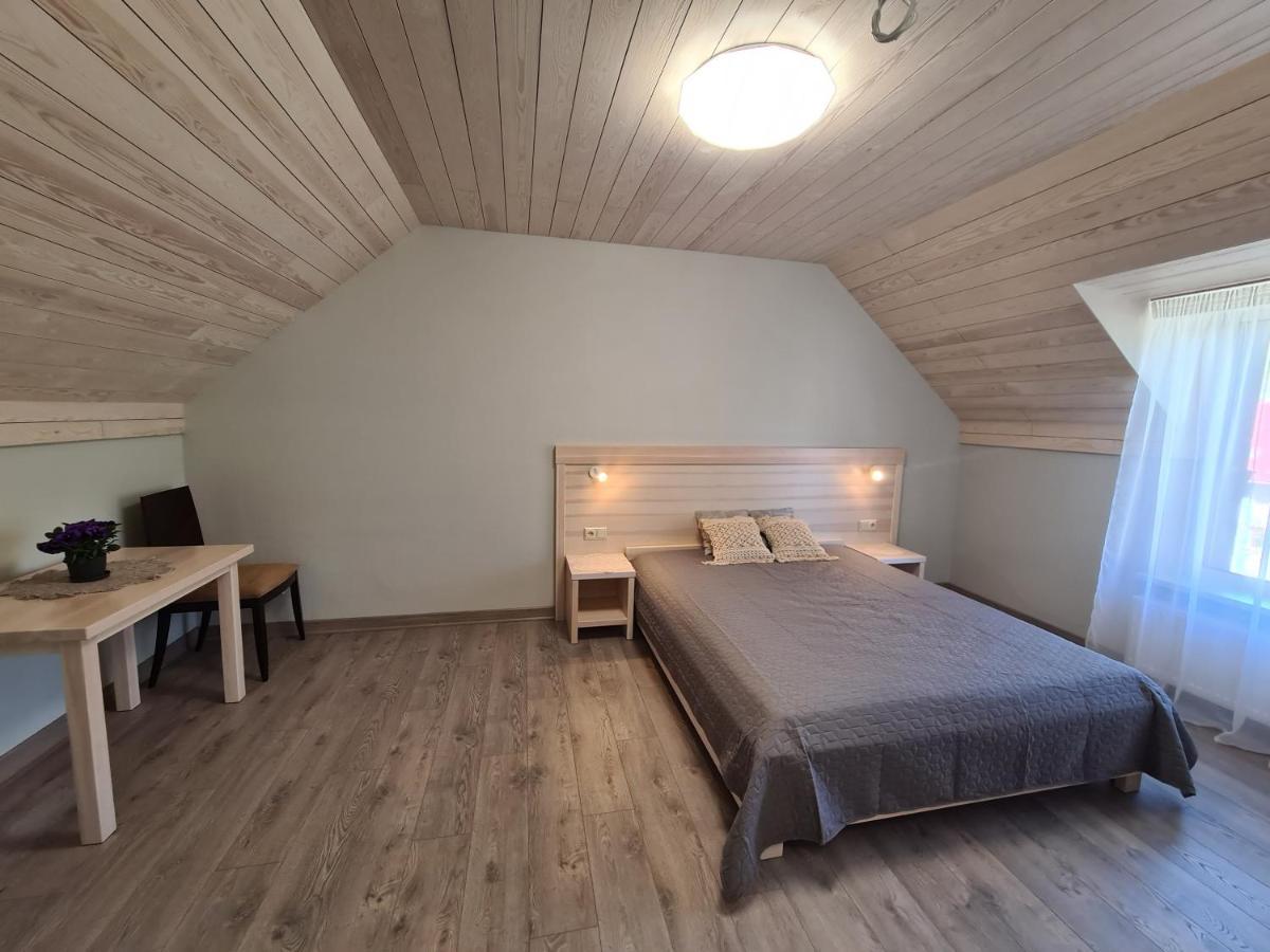 Viesu Nams Upe Hotell Roja Exteriör bild