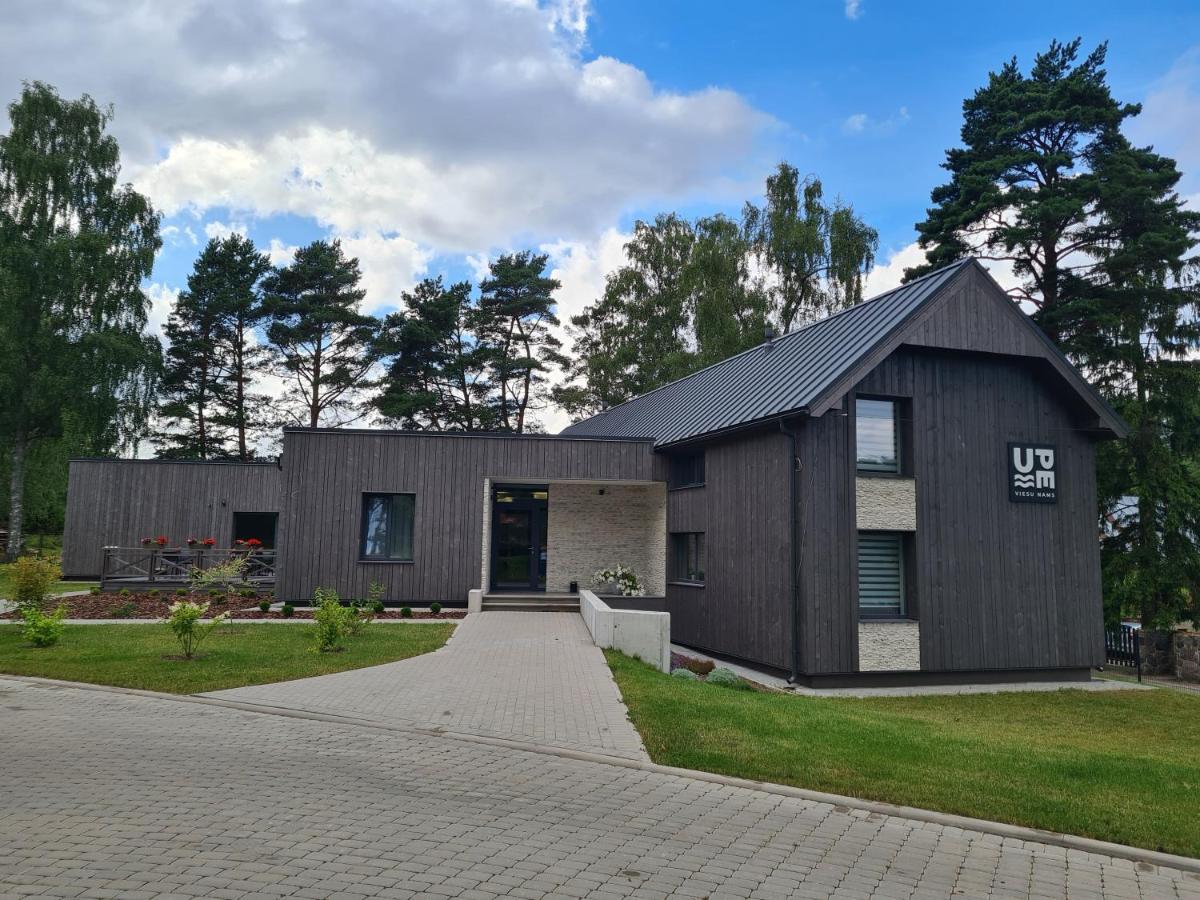 Viesu Nams Upe Hotell Roja Exteriör bild