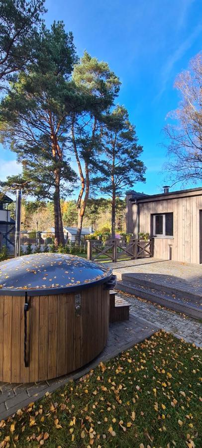 Viesu Nams Upe Hotell Roja Exteriör bild