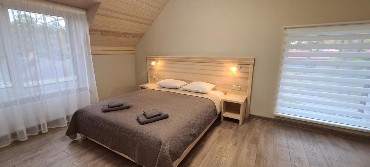 Viesu Nams Upe Hotell Roja Exteriör bild